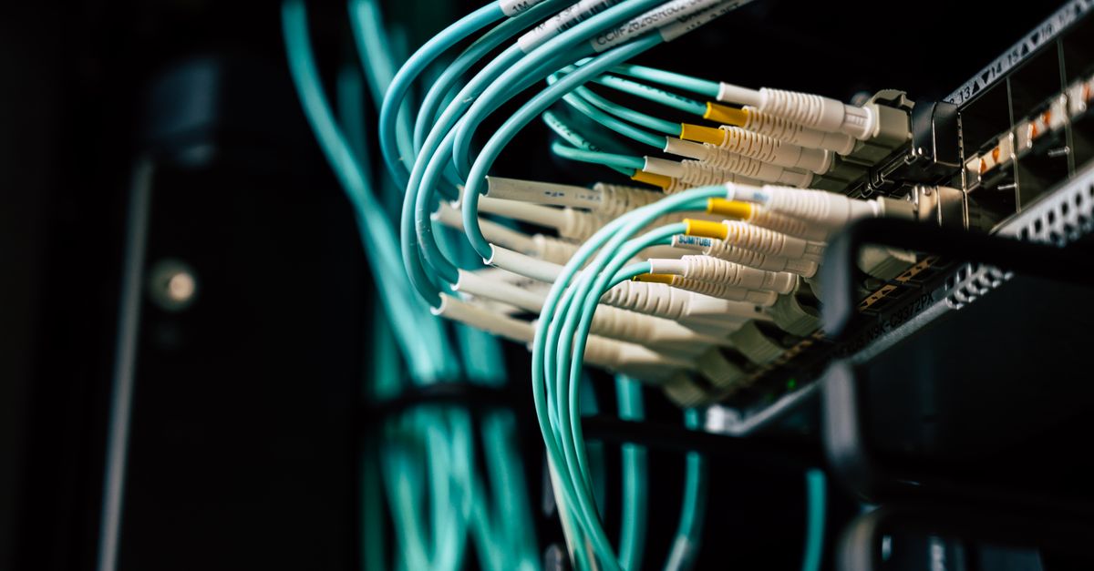 Best Practices for Maintaining Cybersecurity Compliance in the Workplace
