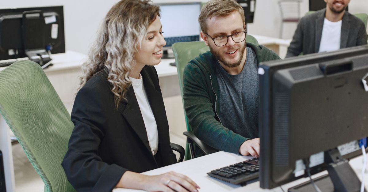 How IT Helpdesk Services Enhance Workplace Productivity
